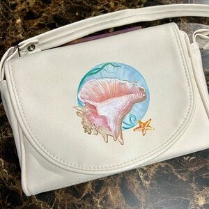 the original Florida Keys shoulder bag. Super cute, beachy, vintage  bag